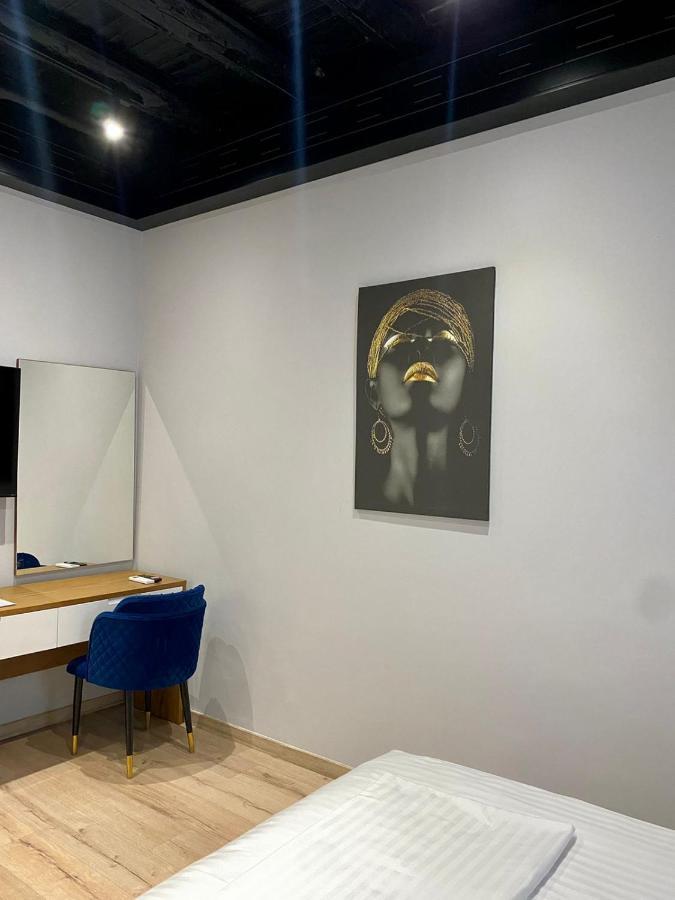 Primo Hotel Tiranë Luaran gambar