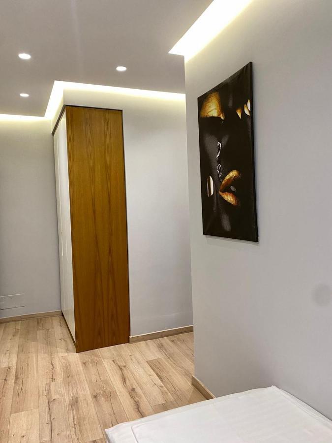 Primo Hotel Tiranë Luaran gambar